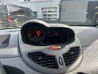 Renault Twingo 1.2-16V Dynamique Automaat picture 18