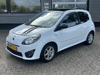 uszkodzony samochody osobowe Renault Twingo 1.2-16V Dynamique 2009/3