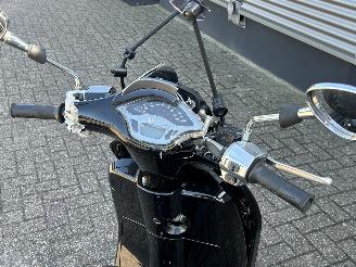 Vespa  Sprint picture 15