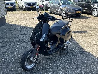 Vespa  Sprint picture 3
