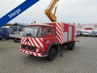 begagnad bil vrachtwagen Ford R bedford hoogwerker 1970