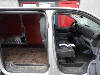 Peugeot Expert 227S 2.0 BlueHDI 180 Premium Pack 3 zits picture 19