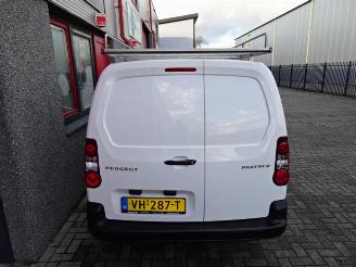 Peugeot Partner 122 1.6 e-HDI L2 XR airco inrichting imperiaal picture 12