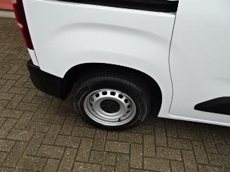 Peugeot Partner 1.5 BlueHDI Pro 58552 km !!!!!!!! airco picture 19