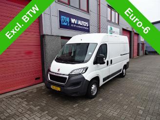 begagnad bil bedrijf Peugeot Boxer 330 2.0 BlueHDI L2H2 Premium Pack 2 x schuifdeur 2016/10