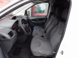Peugeot Expert 227 2.0 HDI L1H1 Profit+ airco 3 zits picture 8