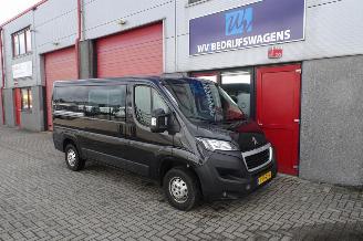 Peugeot Boxer 330 2.2 BlueHDi 120 L2H1 Premium airco picture 4