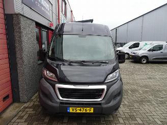 Peugeot Boxer 330 2.2 HDI L2H2 XR 3 zits airco picture 12