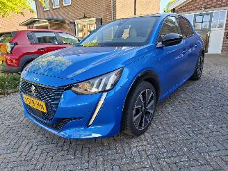 Damaged car Peugeot 208 E 208 OBC defekt 2020/8