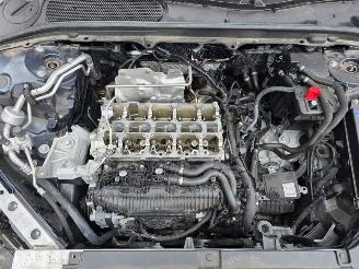 Volvo V-90 B5 Automaat Plus Dark 184KW Motor defect picture 10