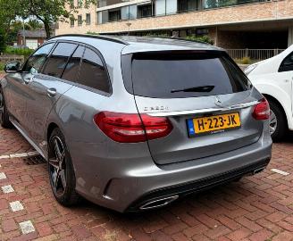 Mercedes C-klasse C220 AMG Motorschade picture 3