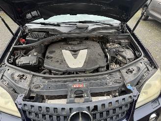 Mercedes ML 320 CDI  AUTOMAAT (SUV 5-dr.) picture 9