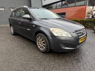 Kia Cee d 1.6 X-tra (Stationwagen 5-dr.) picture 10