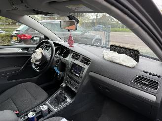 Volkswagen Golf 1.2 TSI Trendline picture 20