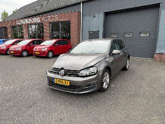 Coche accidentado Volkswagen Golf 1.2 TSI Trendline 2014/9