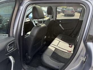 Peugeot 2008 1.2 PureTech  AUTOMAAT Allure  CROSSWAY  (SUV 5-dr.) picture 30