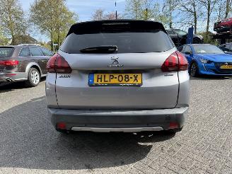 Peugeot 2008 1.2 PureTech  AUTOMAAT Allure  CROSSWAY  (SUV 5-dr.) picture 4