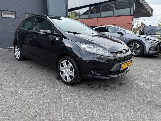 Ford Fiesta 1.25 Limited (Hatchback 5-dr.) picture 6
