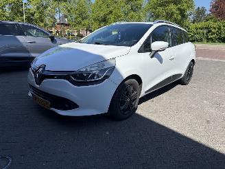 Renault Clio 0.9 TCe Expression picture 6