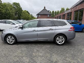 Peugeot 308 1.6 BlueHDI Blue Lease PANORAMADAK  Executive Pack picture 2