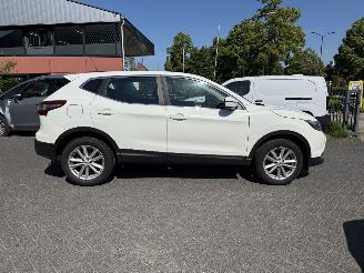 Nissan Qashqai 1.2 Acenta (SUV 5-dr.) picture 6