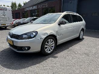 uszkodzony samochody osobowe Volkswagen Golf 1.2 TSI Highline BlueMotion 2012/3