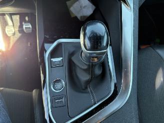 Peugeot 3008 1.2 PureTech GT Line PANORAMADAK  (SUV 5-dr.) picture 30