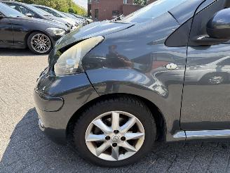 Toyota Aygo 1.0-12V Comfort  AUTOMAAT (Hatchback 5-dr.) picture 27