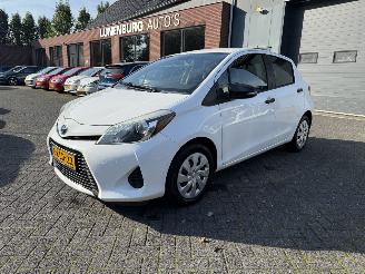 bruktbiler auto Toyota Yaris 1.5 Full Hybrid Comfort AUTOMAAT  (Hatchback 5-dr.)  5784 EURO EX BTW 2013/5