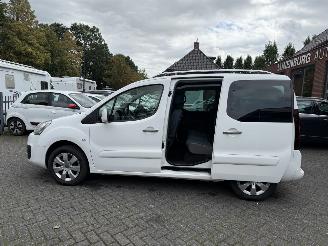 Citroën Berlingo 1.2 PureTech Feel (MPV 5-dr.) picture 17