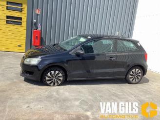 Coche siniestrado Volkswagen Polo Polo V (6R), Hatchback, 2009 / 2017 1.2 12V 2011/9
