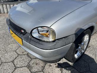 Opel Corsa 1.6i-16V GSi Cool picture 8