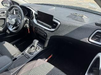 Kia Ceed 1.0 T-GDi AUTOMAAT DynamicLine picture 13