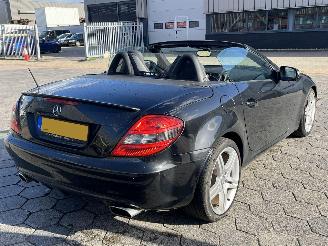 skadebil auto Mercedes SLK 200 AMG Prestige Plus 2010/5
