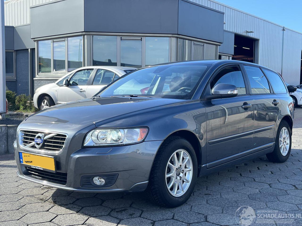 Volvo V-50 2.0F R-Design Pro Edition
