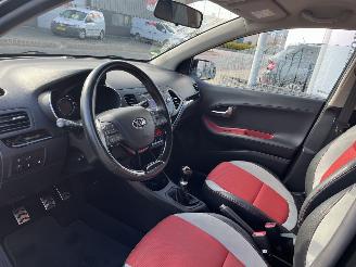 Kia Picanto 1.2 CVVT SportsLine picture 14