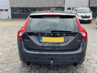 Volvo V-60 1.6 T3 Momentum picture 6