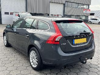 Volvo V-60 1.6 T3 Momentum picture 6