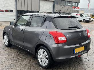 Suzuki Swift 1.2 Select Smart Hybrid picture 6