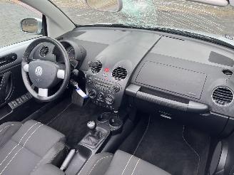 Volkswagen Beetle Cabriolet 1.6 Trendline picture 14