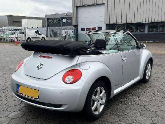 Volkswagen Beetle Cabriolet 1.6 Trendline picture 4