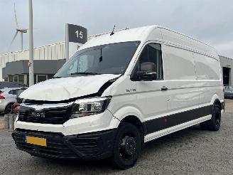 skadebil bedrijf MAN TGE 50 2.0 516 Heavy Commander Extra Lang Super Hoog DL 2023/9