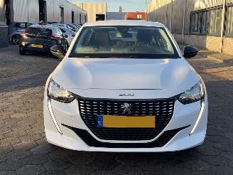 Peugeot 208 1.2 PureTech Active picture 2