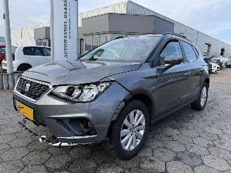 krockskadad bil auto Seat Arona 1.0 TSI Style Launch Edition 2018/9
