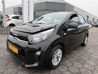 krockskadad bil auto Kia Picanto 1.0 DPi DynamicLine 2021/6
