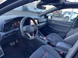 Volkswagen Golf 2.0 TSI GTI CLUBSPORT  PANO 301PK AUTOMAAT picture 14