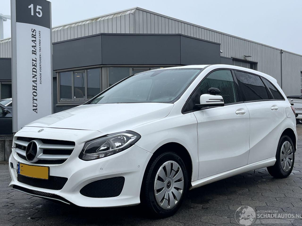 Mercedes B-klasse 220 d Ambition AUTOMAAT