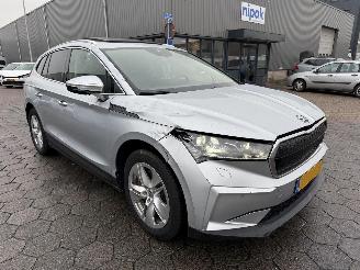 Skoda Enyaq iV 80 Business Edition Plus picture 3