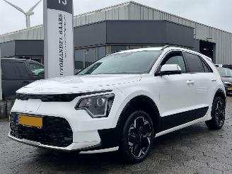 skadebil auto Kia e-Niro EV DynamicLine 64.8 kWh 2023/11