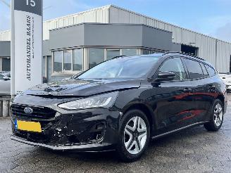 Schadeauto Ford Focus Wagon 1.0 EcoBoost Hybrid Connected 2022/5